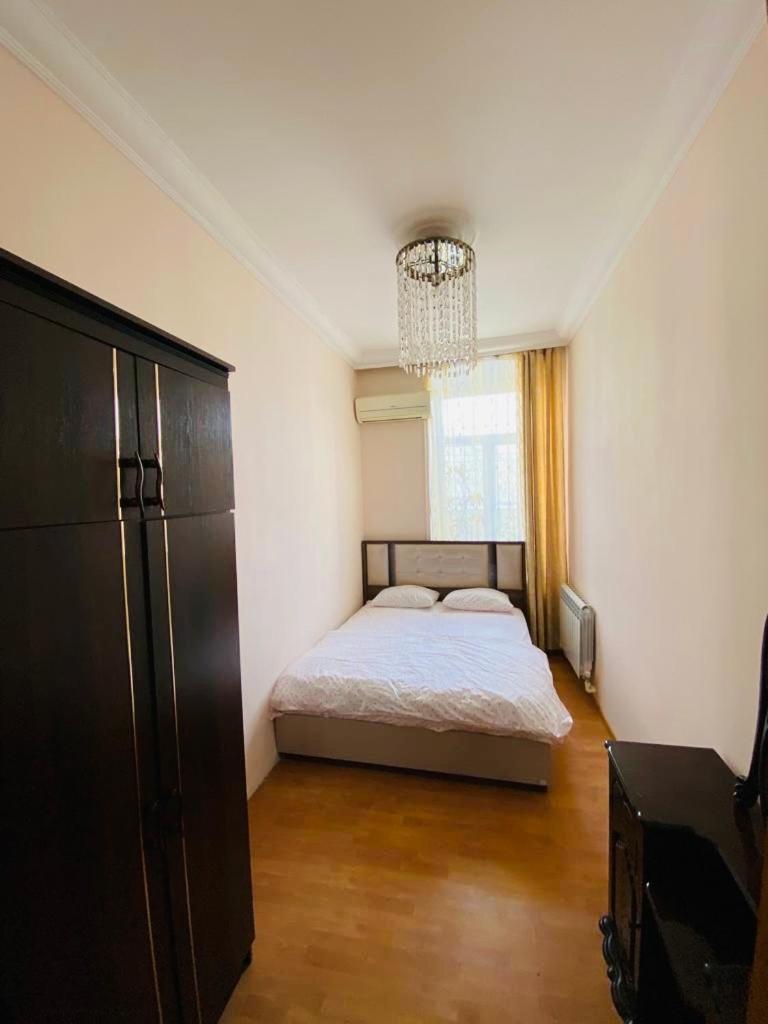 Cozy Old City Apartment Baku Bagian luar foto