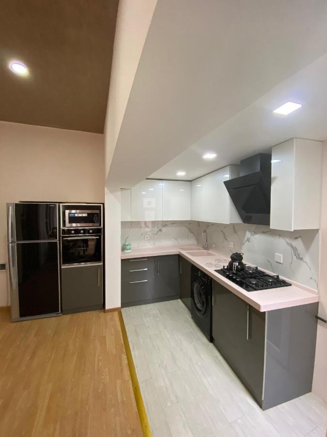 Cozy Old City Apartment Baku Bagian luar foto